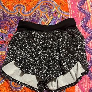 patterned longer style lululemon shorts. size 2.